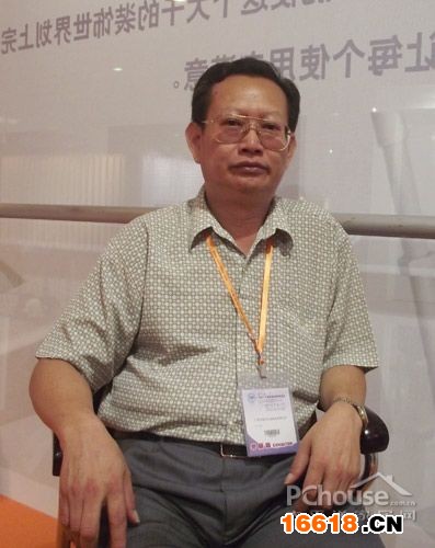 摩登五金營銷部經(jīng)理 張廣興